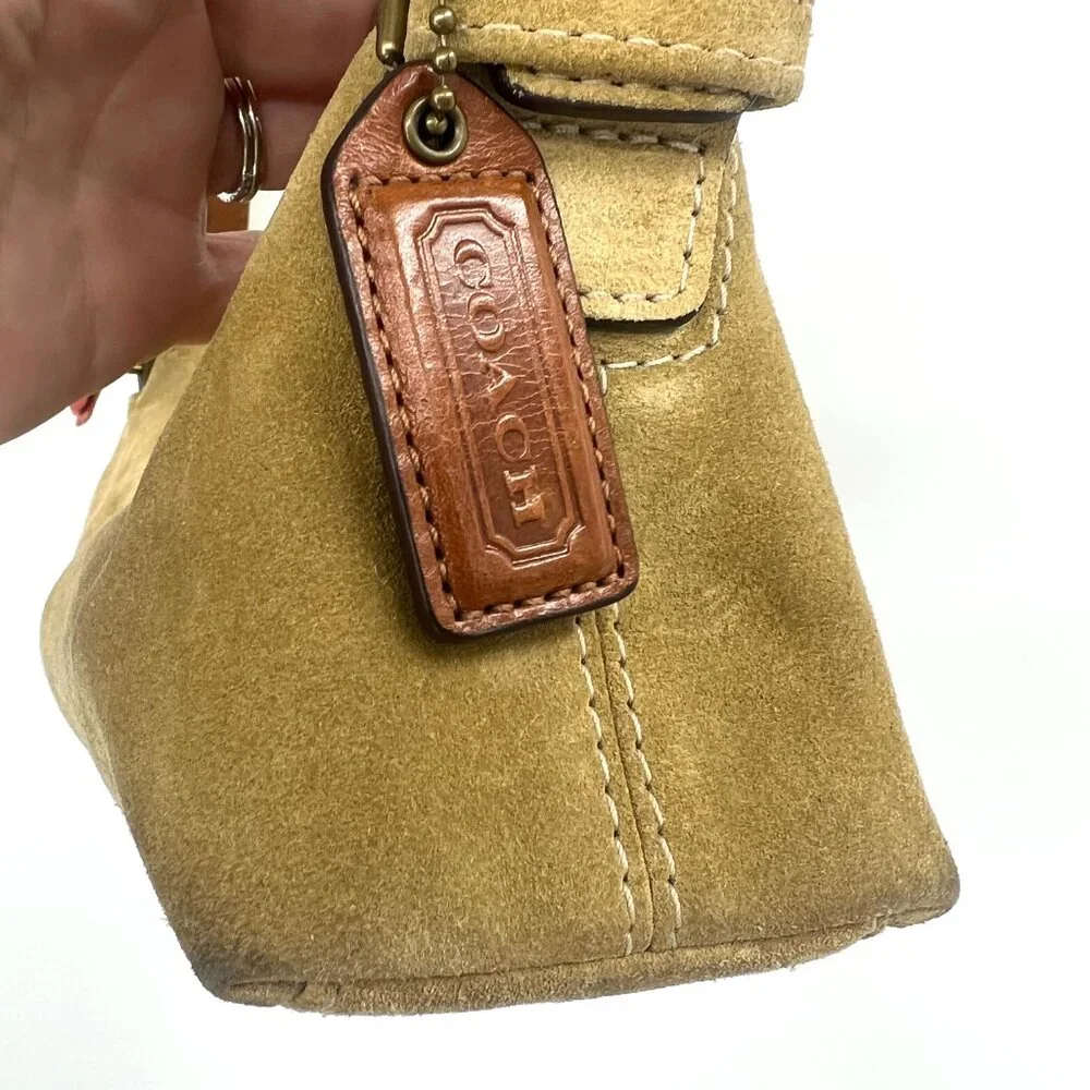 Vintage Y2K Coach Hamptons Suede Mini Bag in Tan 7470 - Picture 2 of 8